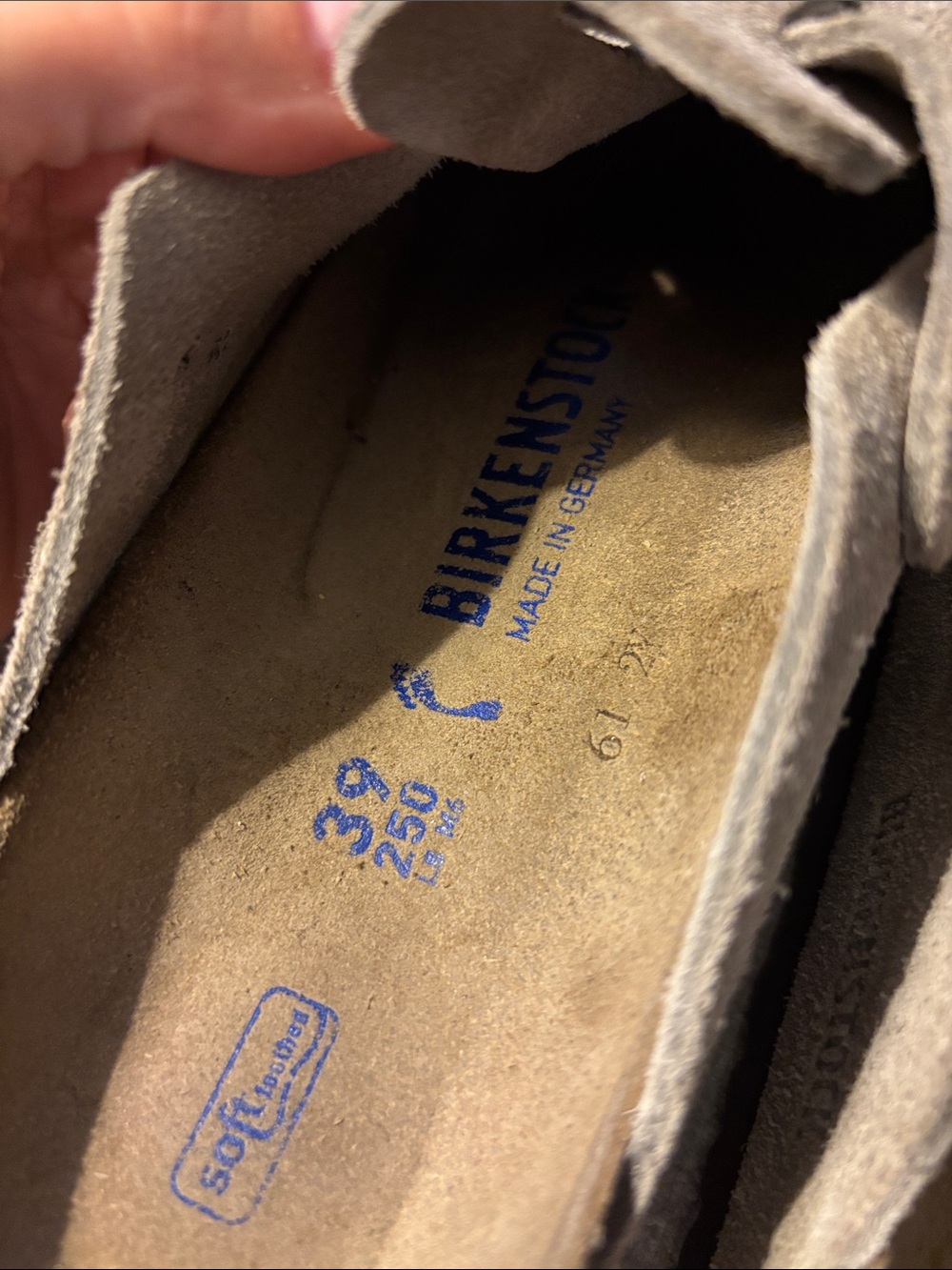 Birkenstock Suede boston Clog in Taupe Beige - Picture 3 of 3